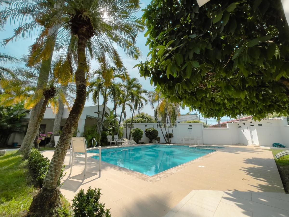 L'Aurora Hotel Boutique يوبال المظهر الخارجي الصورة